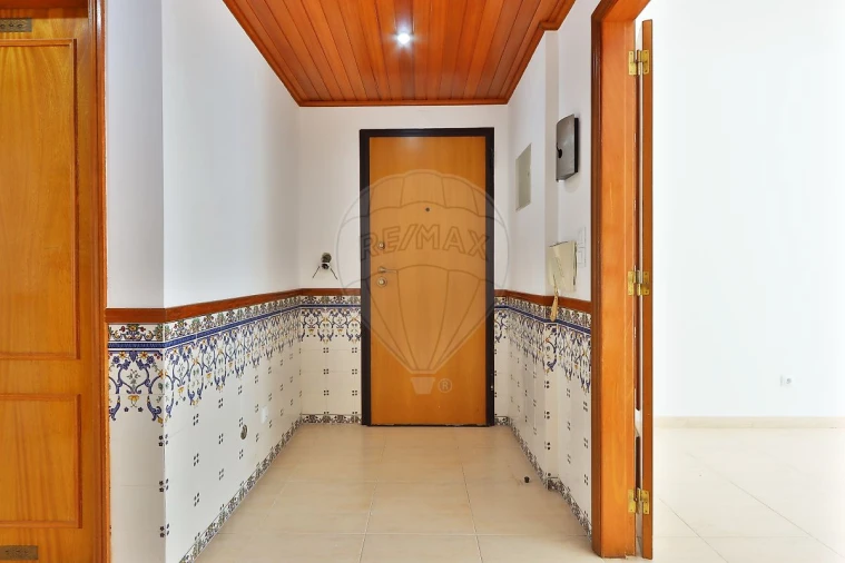 Apartamento T3 para Arrendamento em Alenquer (Santo Estêvão e Triana) Foto 1