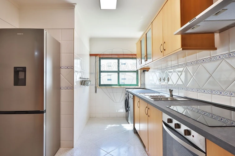 Apartamento T3 para Arrendamento em Alenquer (Santo Estêvão e Triana) Foto 11