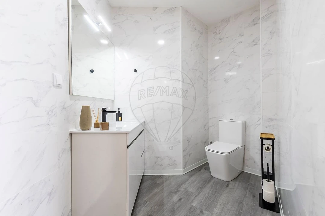 Moradia T4 para Venda em Carvalhal Foto 10