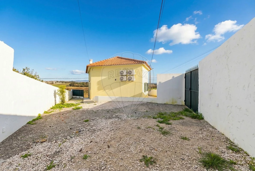 Moradia T4 para Venda em Carvalhal Foto 32