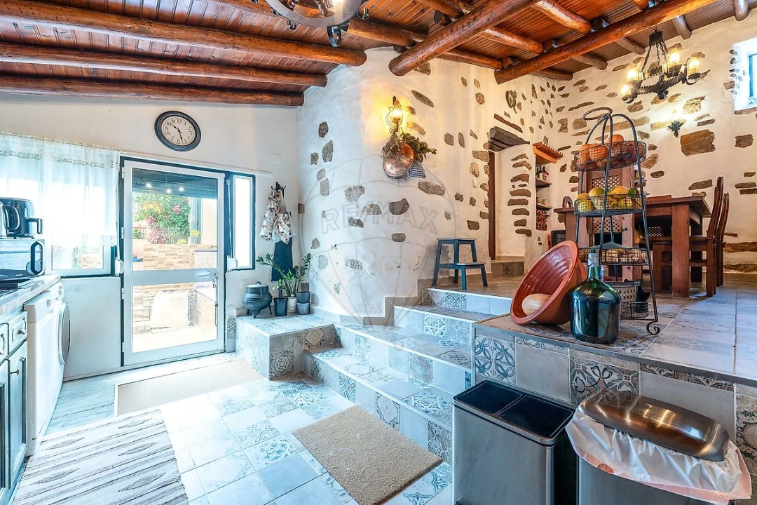 Moradia T4 para Venda em Carnota Foto 30