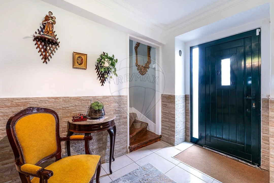 Moradia T4 para Venda em Carnota Foto 9