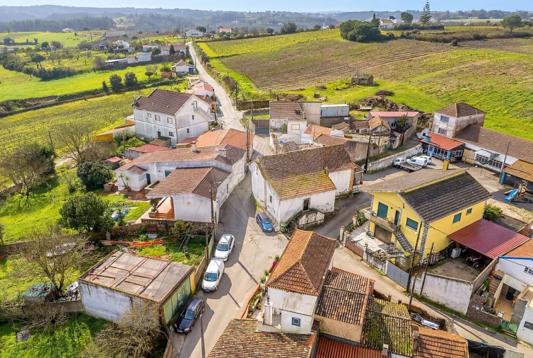 Moradia T4 para Venda em Carnota Foto 46