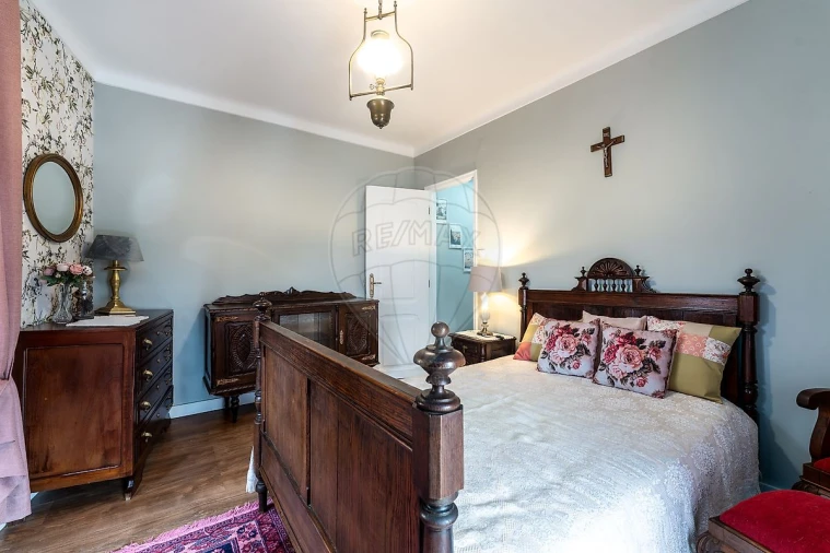 Moradia T4 para Venda em Carnota Foto 35