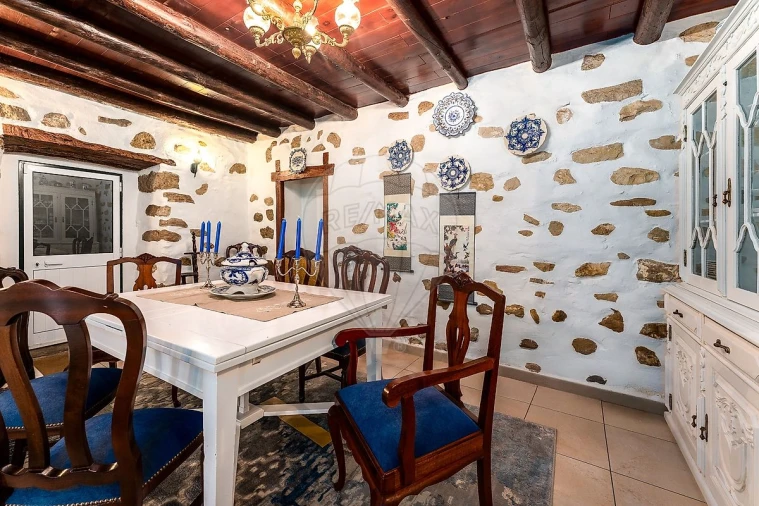 Moradia T4 para Venda em Carnota Foto 18