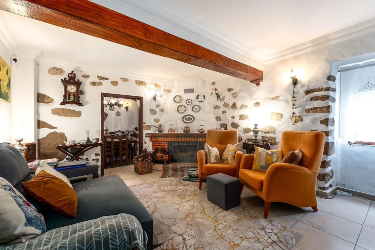 Moradia T4 para Venda em Carnota Foto 12