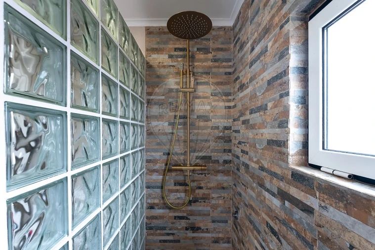 Moradia T4 para Venda em Carnota Foto 42