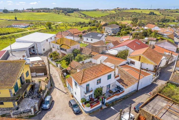 Moradia T4 para Venda em Carnota Foto 44