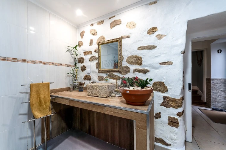 Moradia T4 para Venda em Carnota Foto 13