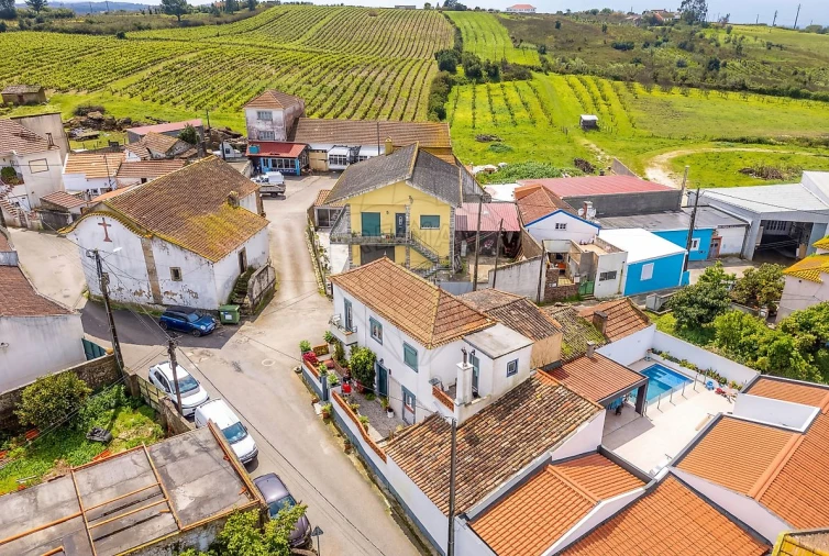 Moradia T4 para Venda em Carnota Foto 45