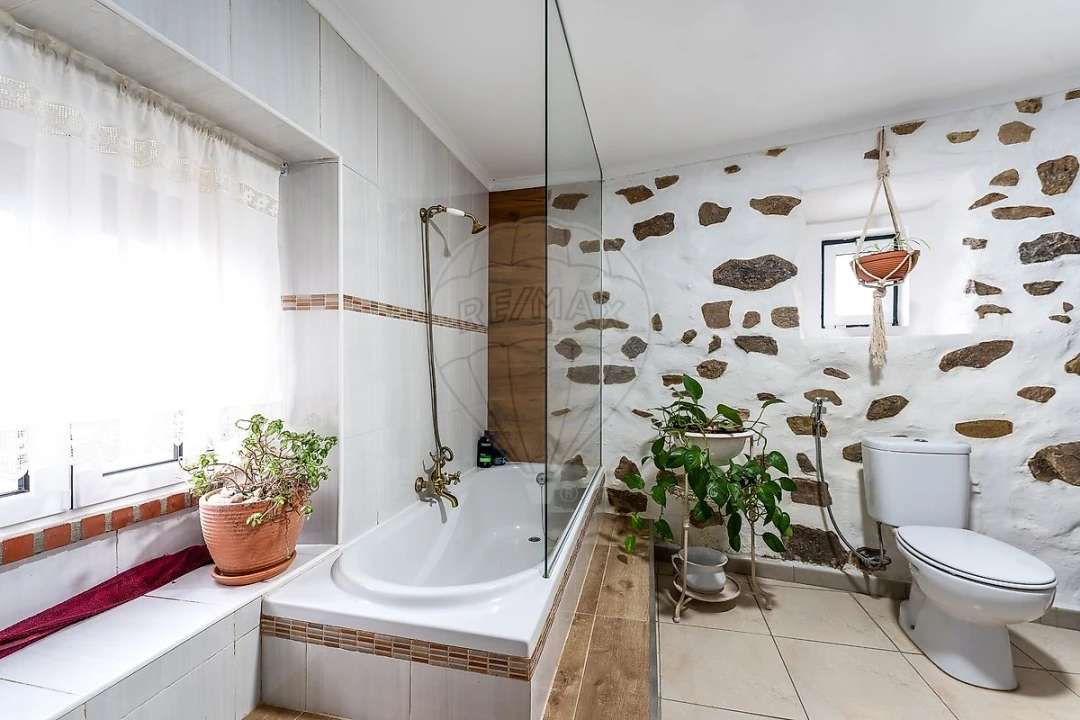 Moradia T4 para Venda em Carnota Foto 10