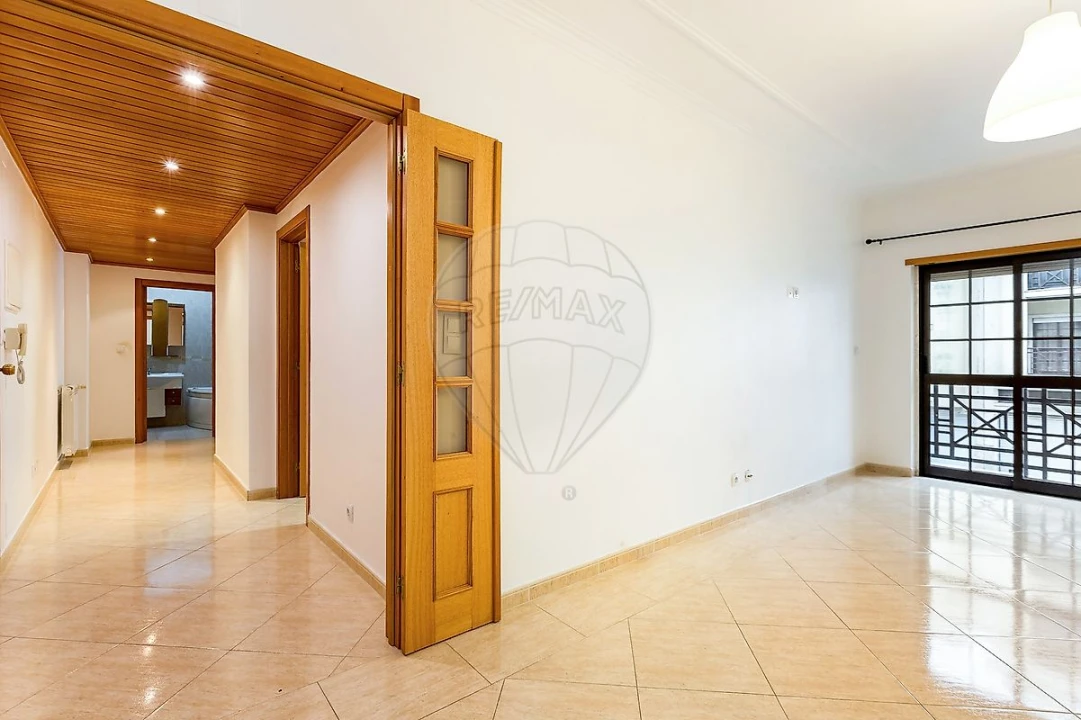 Apartamento T2 para Venda em Alverca do Ribatejo e Sobralinho Foto 5