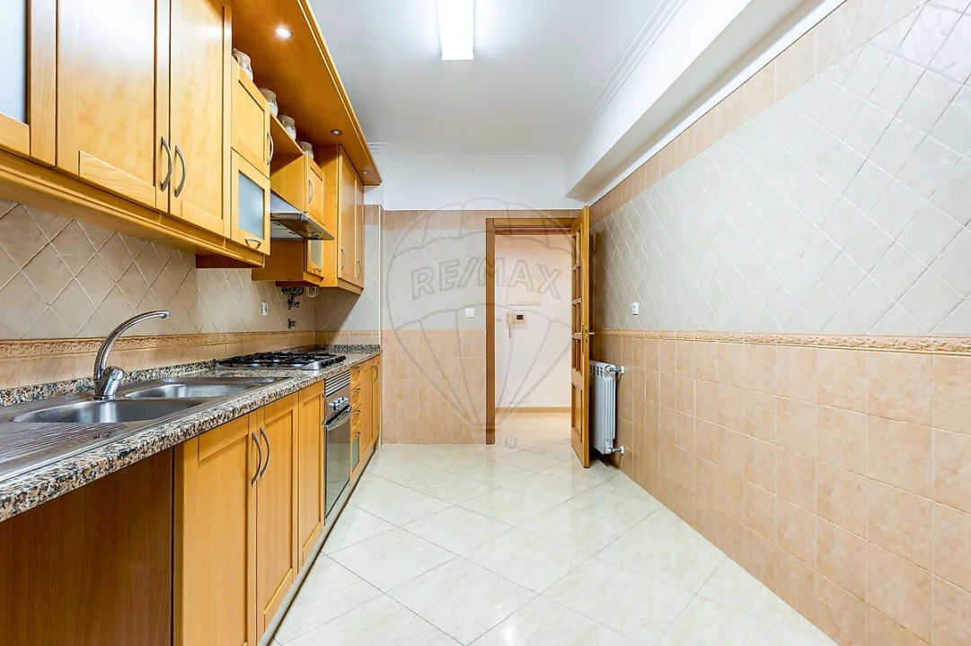 Apartamento T2 para Venda em Alverca do Ribatejo e Sobralinho Foto 8