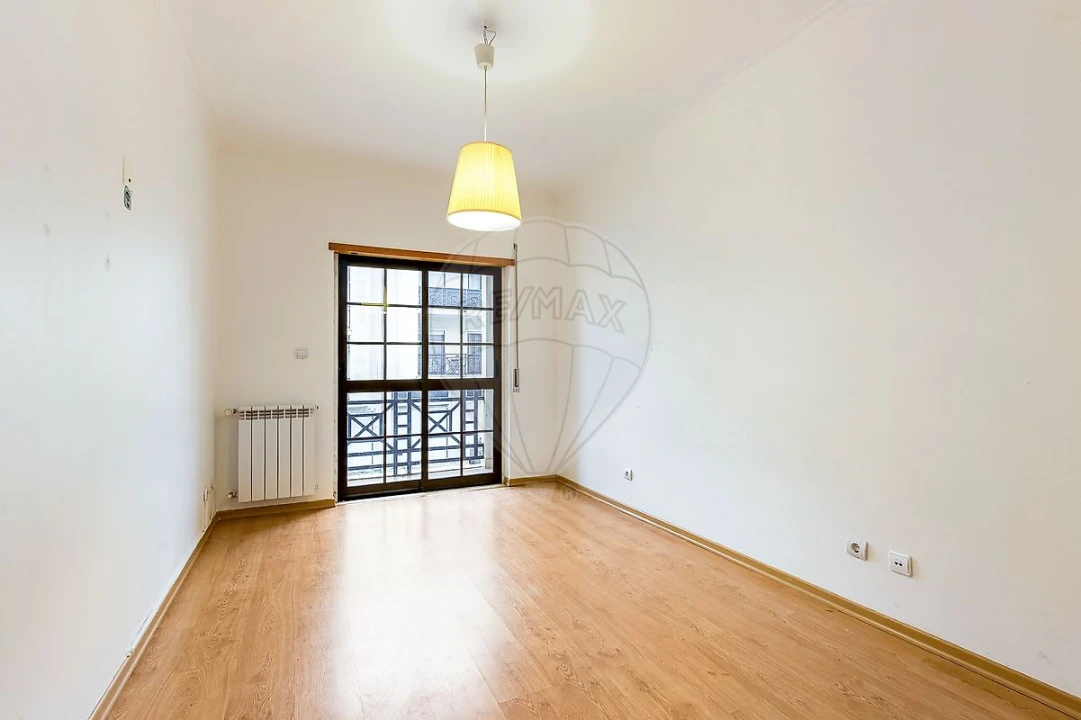 Apartamento T2 para Venda em Alverca do Ribatejo e Sobralinho Foto 10