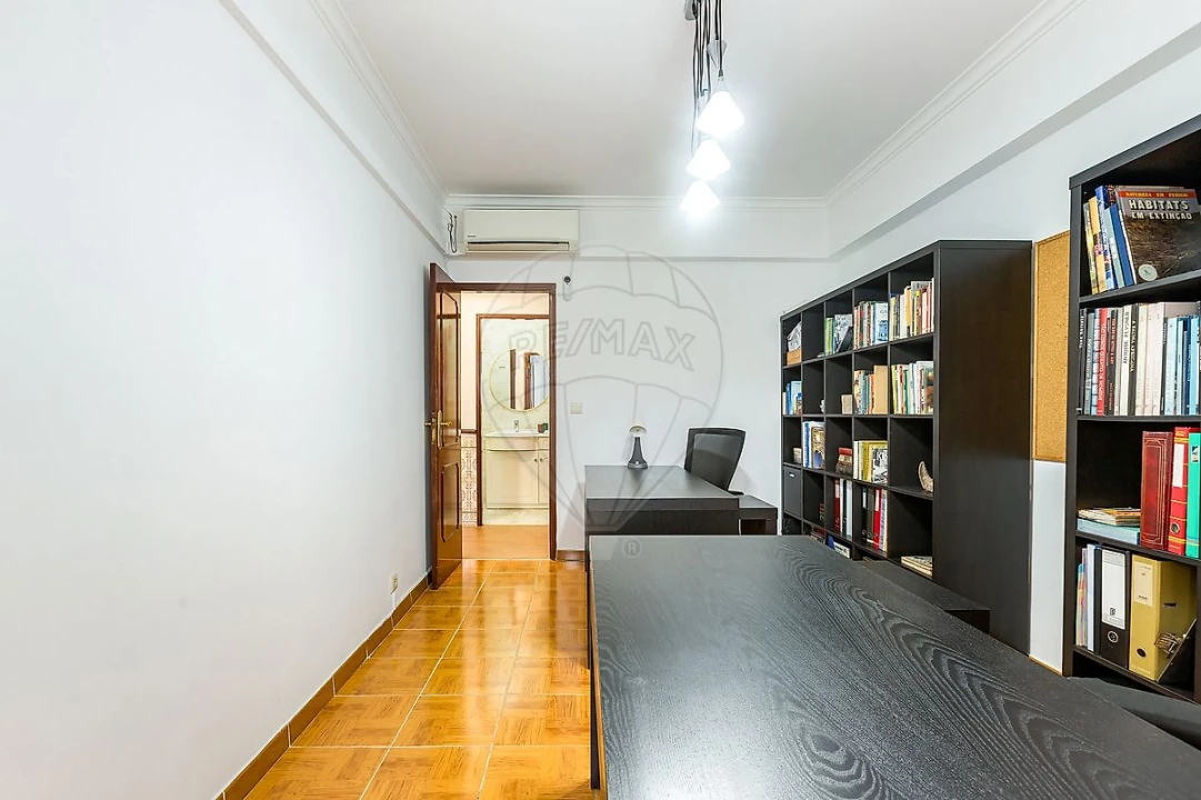 Apartamento T3 para Venda em Alverca do Ribatejo e Sobralinho Foto 11