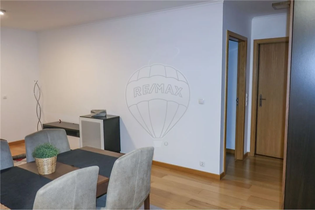 Apartamento T1 para Arrendamento em Beato Foto 2