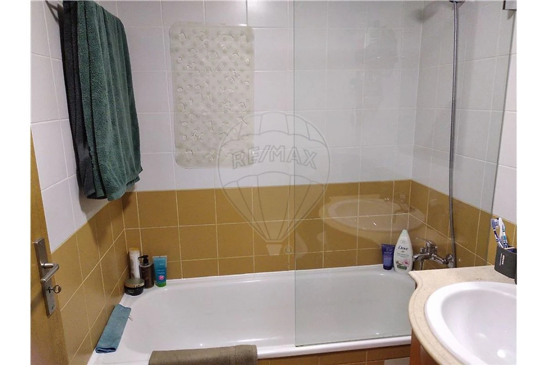 Apartamento T1 para Arrendamento em Beato Foto 7