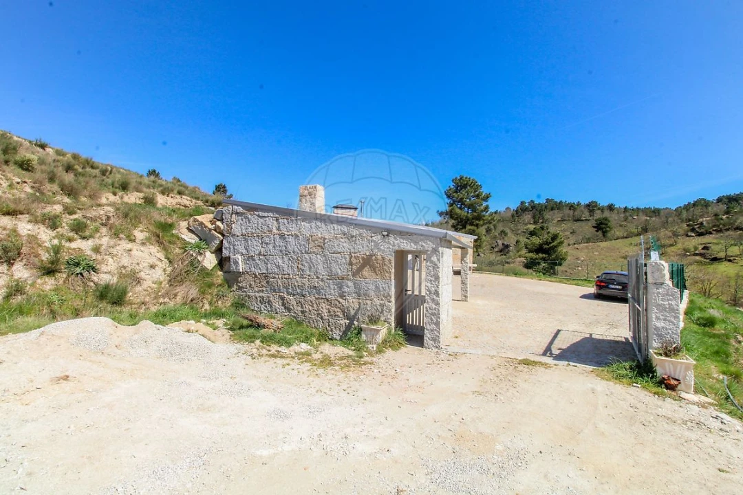 Terreno para Venda em Guarda Foto 31