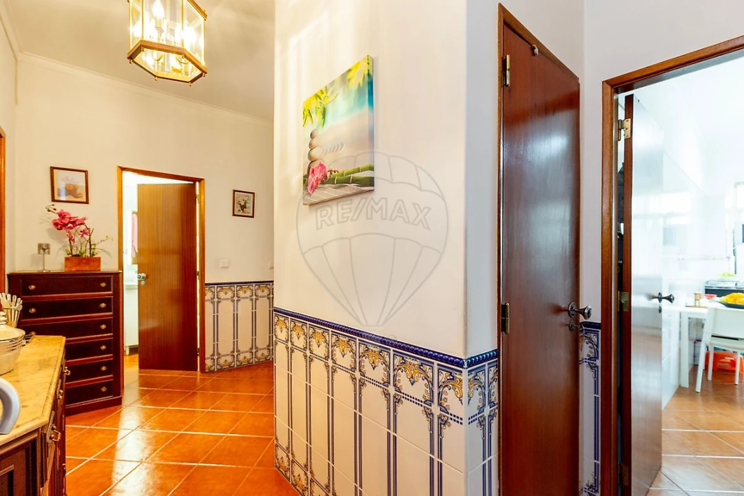 Apartamento T2 para Venda em Póvoa de Santa Iria e Forte da Casa Foto 9