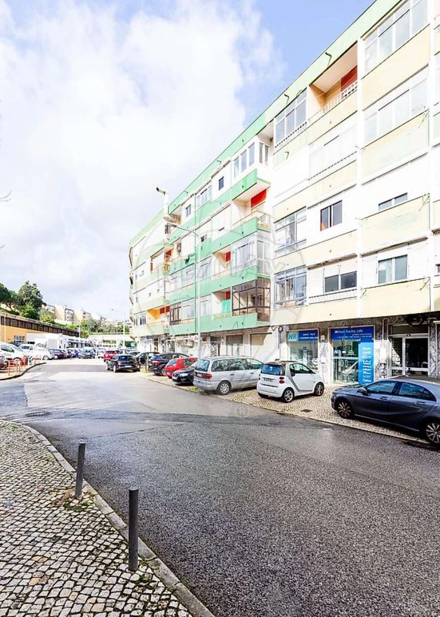 Apartamento T2 para Venda em Póvoa de Santa Iria e Forte da Casa Foto 19