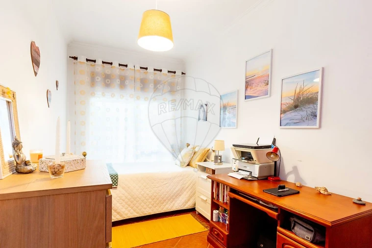 Apartamento T2 para Venda em Póvoa de Santa Iria e Forte da Casa Foto 14