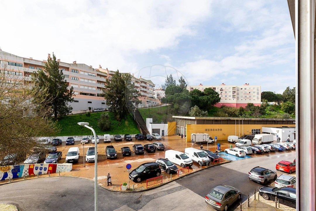 Apartamento T2 para Venda em Póvoa de Santa Iria e Forte da Casa Foto 5