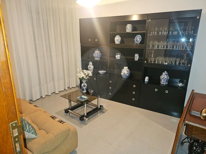 Apartamento T2 para Arrendamento em Seixal, Arrentela e Aldeia de Paio Pires Foto 5