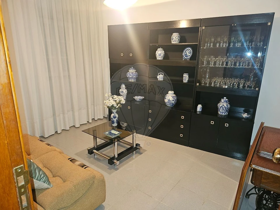 Apartamento T2 para Arrendamento em Seixal, Arrentela e Aldeia de Paio Pires Foto 5