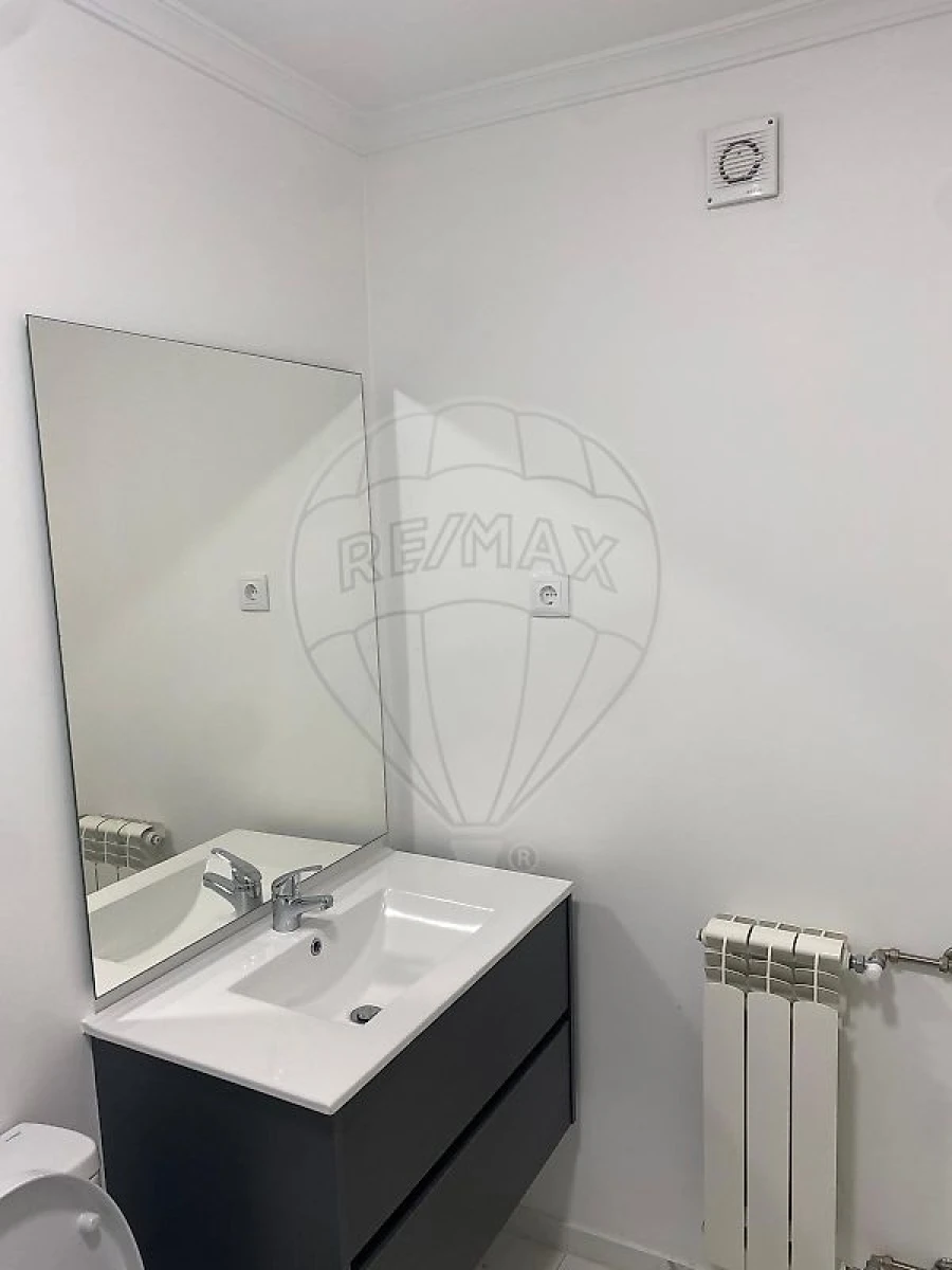 Apartamento T3 para Venda em Mozelos Foto 9