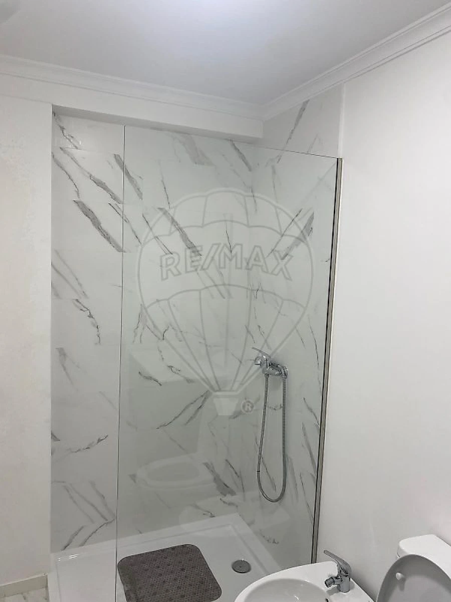 Apartamento T3 para Venda em Mozelos Foto 11