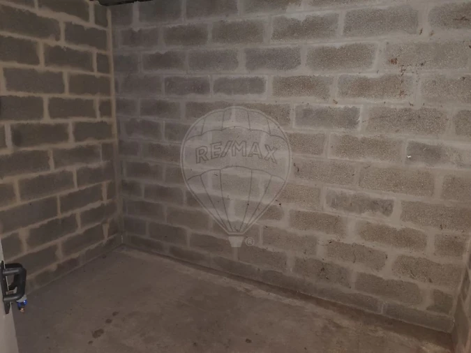 Apartamento T2 para Venda em Azambuja Foto 4