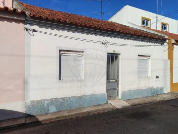 Moradia T3 para Venda em Pego