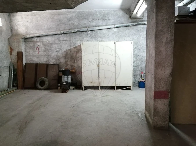 Garagem para Venda em Barreiro e Lavradio Foto 8