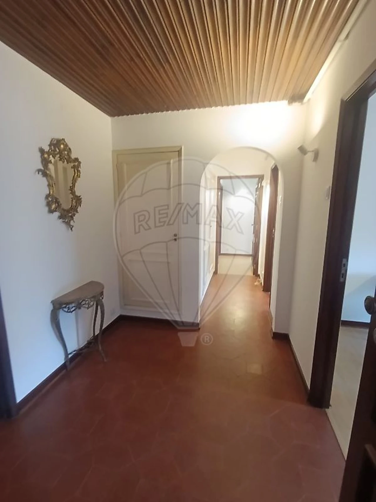 Apartamento T4 para Arrendamento em Sé Nova, Santa Cruz, Almedina e São Bartolomeu Foto 1
