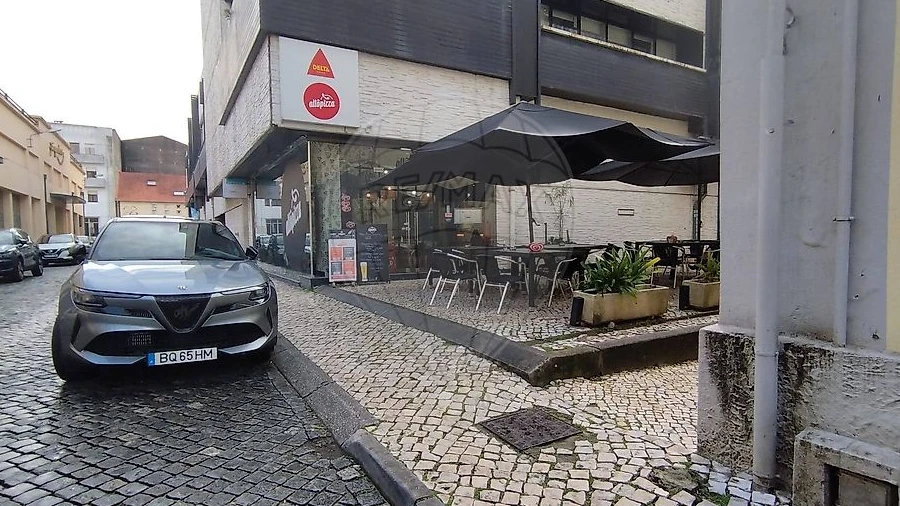 Negócio para Venda em Sé Nova, Santa Cruz, Almedina e São Bartolomeu
