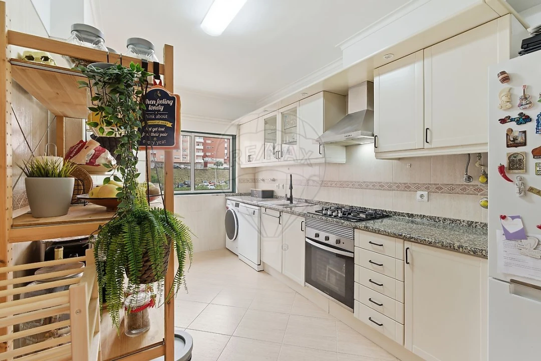 Apartamento T2 para Venda em Cacém e São Marcos Foto 20