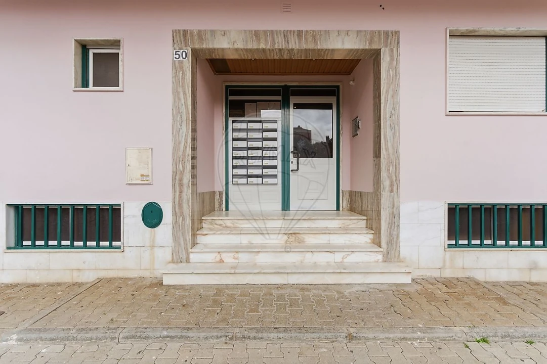 Apartamento T2 para Venda em Cacém e São Marcos Foto 3