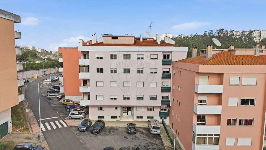 Apartamento T2 para Venda em Cacém e São Marcos Foto 2