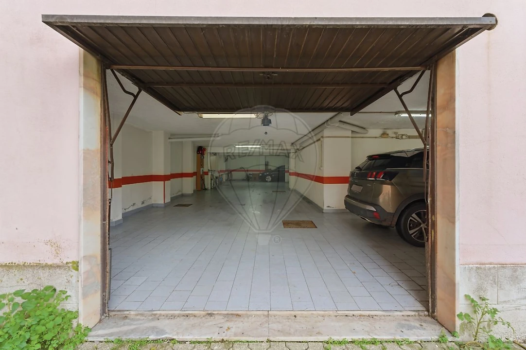 Apartamento T2 para Venda em Cacém e São Marcos Foto 26