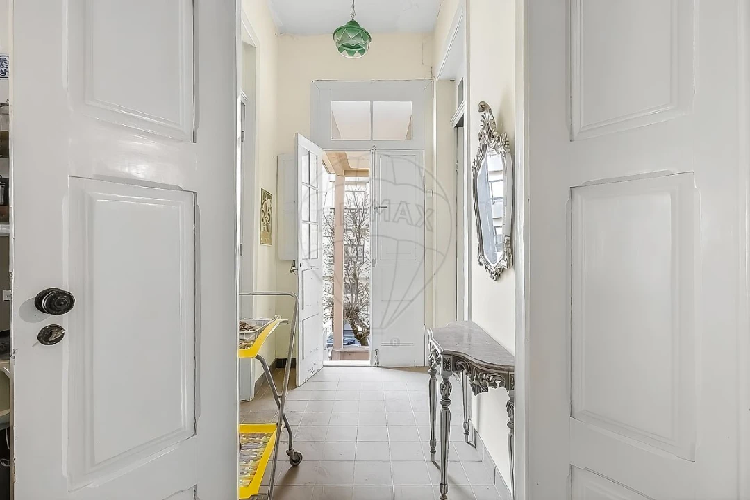 Moradia T4 para Venda em Espinho Foto 22