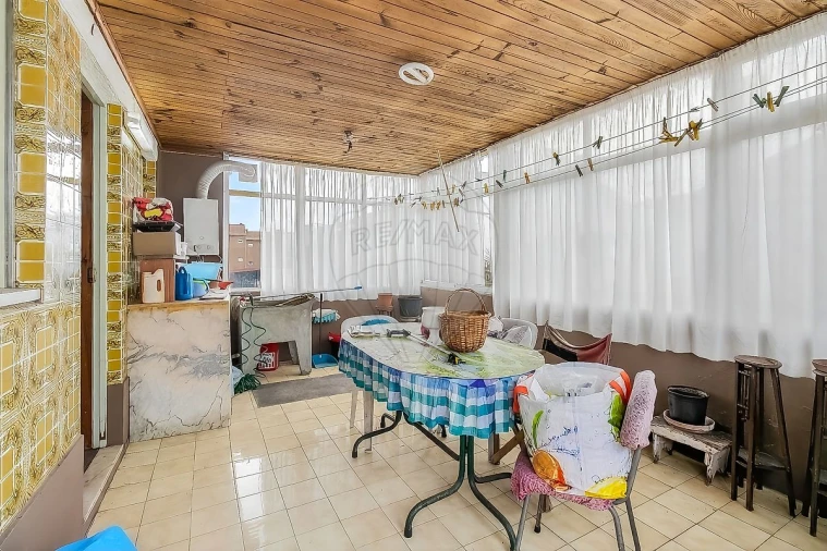 Moradia T4 para Venda em Espinho Foto 25