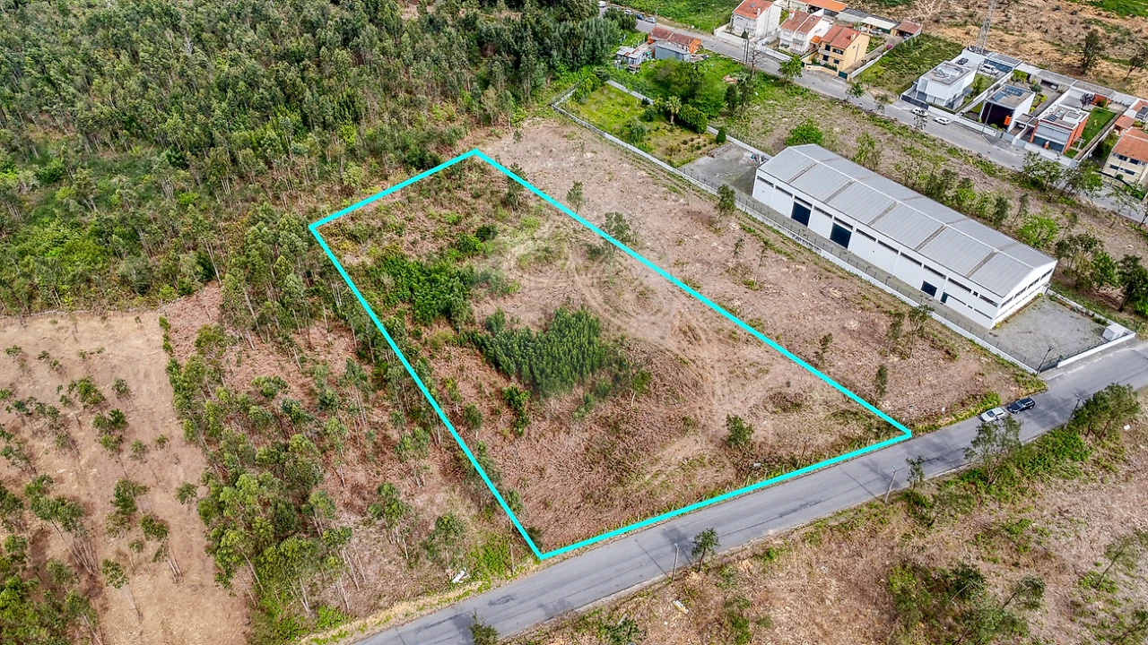 Terreno para Venda em Grijó e Sermonde Foto 5