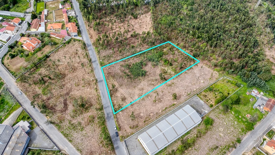 Terreno para Venda em Grijó e Sermonde Foto 3