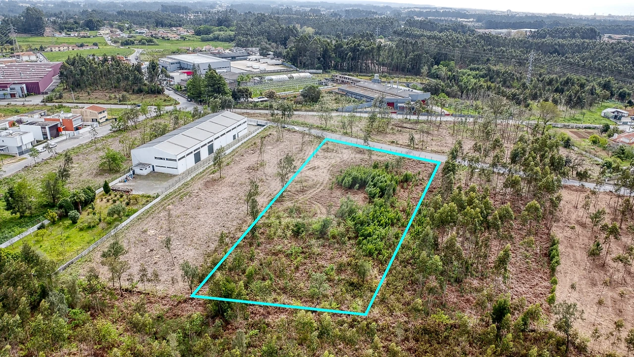 Terreno para Venda em Grijó e Sermonde Foto 7