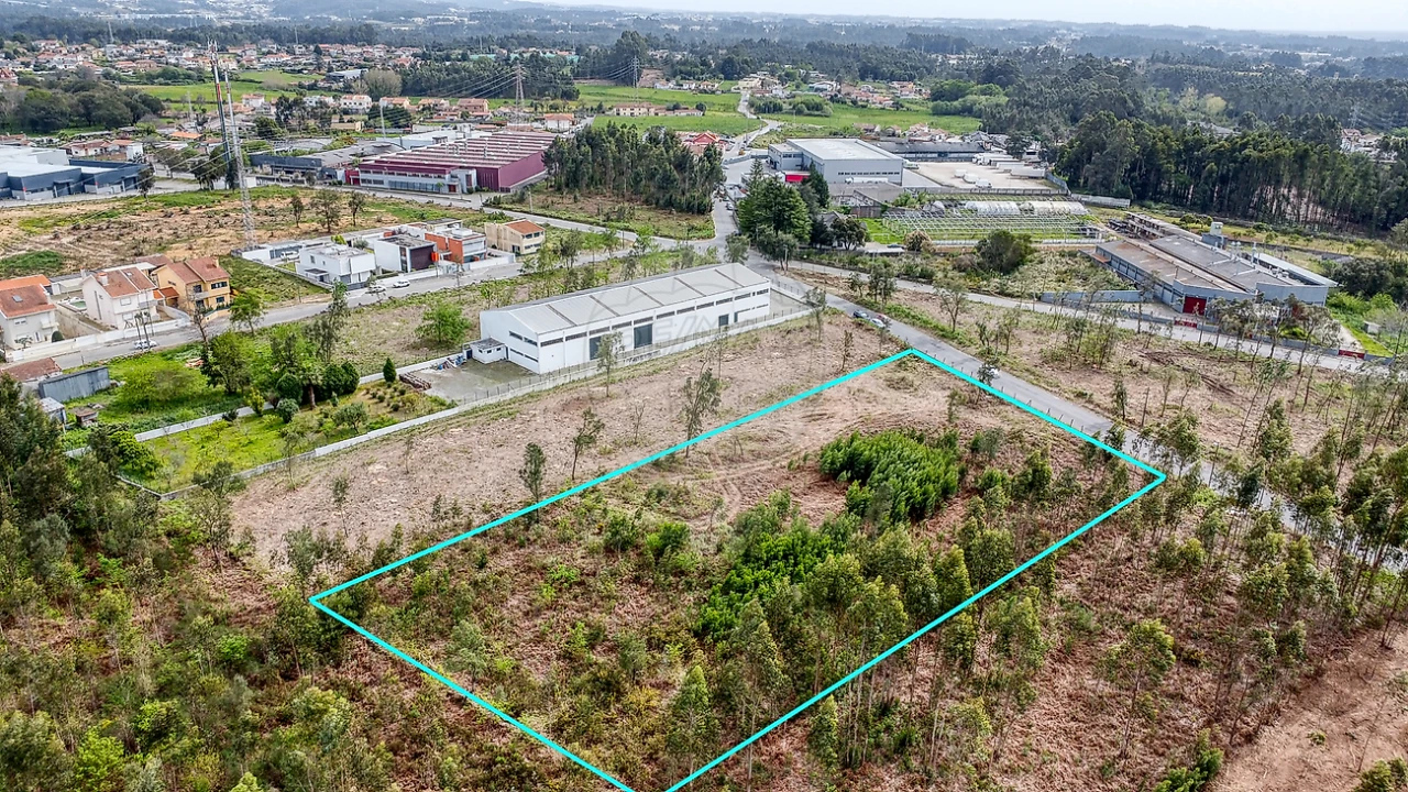 Terreno para Venda em Grijó e Sermonde Foto 6