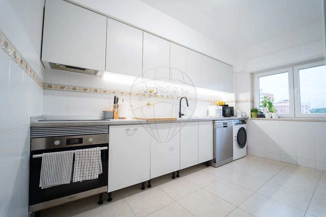 Apartamento T2 para Venda em Cacém e São Marcos Foto 19