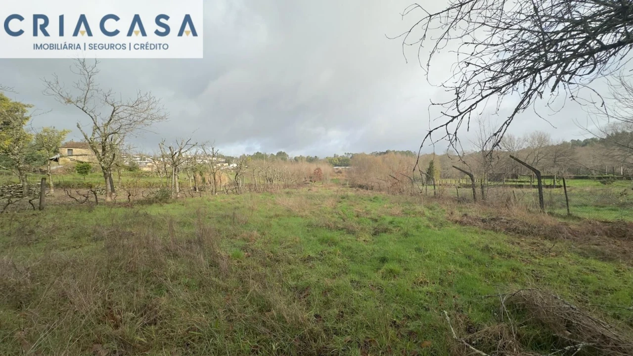 Terreno para Venda em Mundão Foto 2