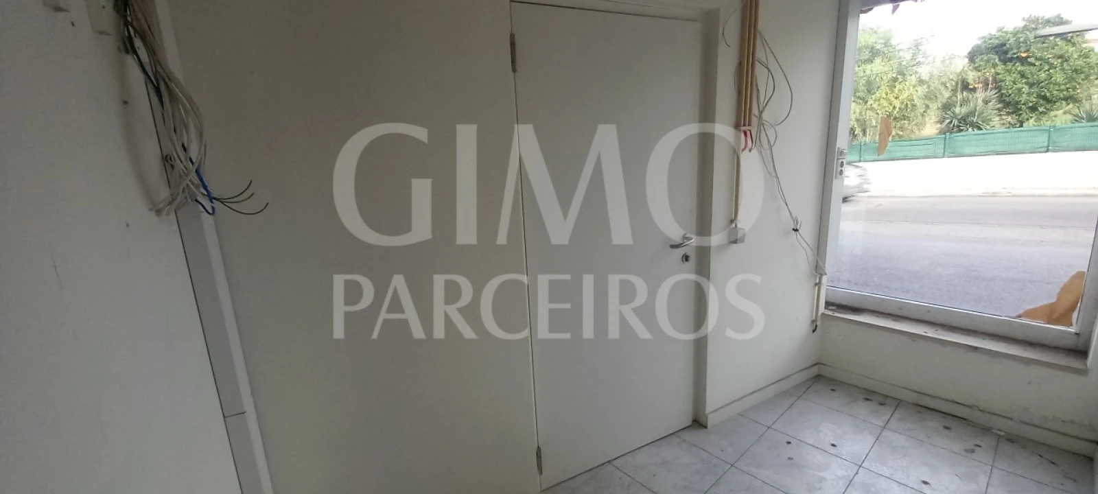 Loja para Venda em Oiã Foto 4