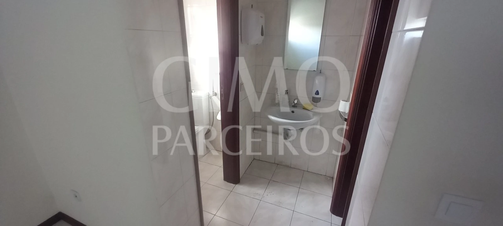 Loja para Venda em Oiã Foto 10