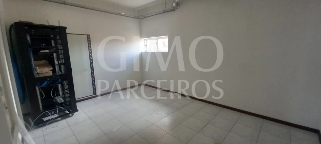 Loja para Venda em Oiã Foto 8